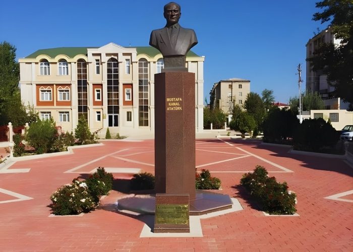 Atatürk Bust