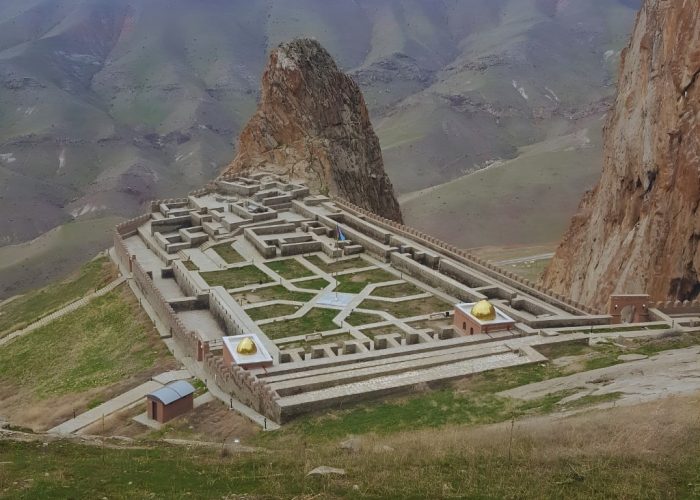 Alinja (Alınca) Fortress